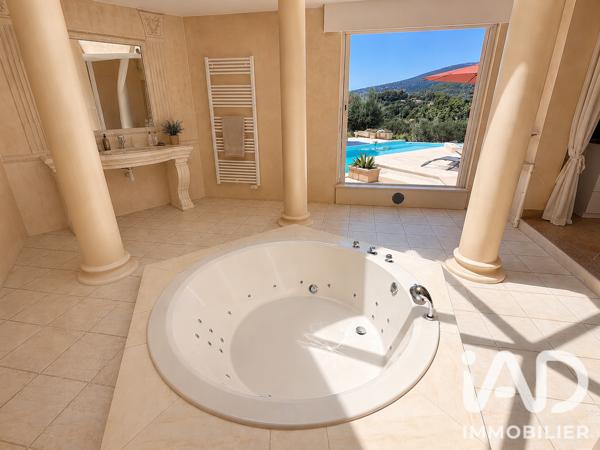 Maison (prestige) à vendre 10 pièces 315 m² Châteauneuf-Grasse