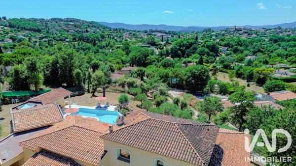 Maison (prestige) à vendre 10 pièces 315 m² Châteauneuf-Grasse