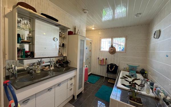 Maison à vendre    5 pièces •  Clichy-sous-Bois