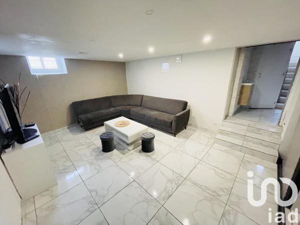 Immeuble à vendre 178 m² Tours