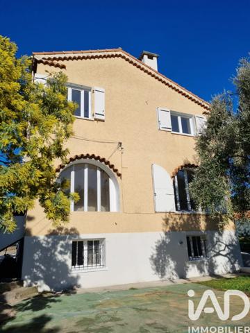 Maison à vendre 6 pièces 172 m² Le Cannet