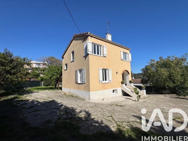 Maison à vendre 6 pièces 172 m² Le Cannet