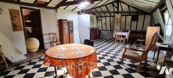 Margny les Compiègne, maison bourgeoise avec grand garage 