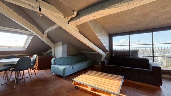 Appartement Angers hyper centre, 3 pièces, 52.31 m2, dernier étage, ascenseur, terrasse, vue exceptionnelle