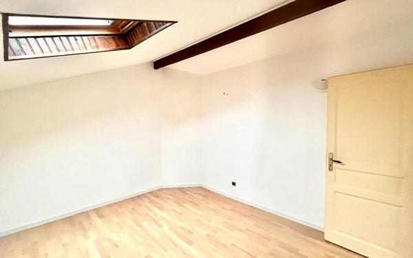 Maison à vendre    4 pièces • 118,19 m2 Joinville-le-Pont