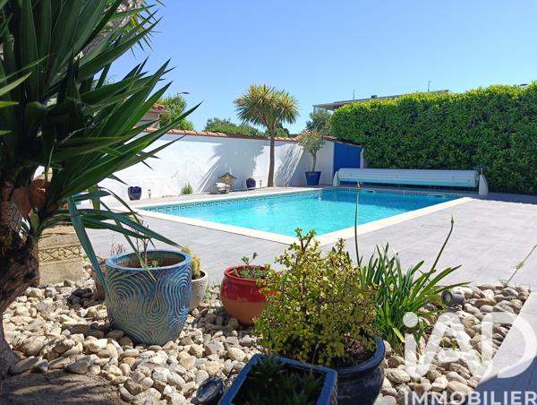 Maison à vendre 7 pièces 263 m² Théza