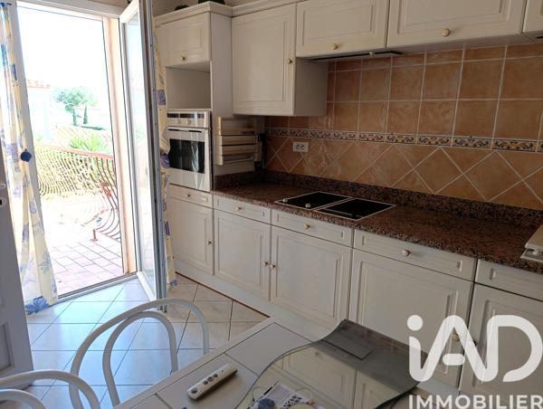Maison à vendre 7 pièces 263 m² Théza