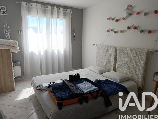 Maison à vendre 7 pièces 263 m² Théza
