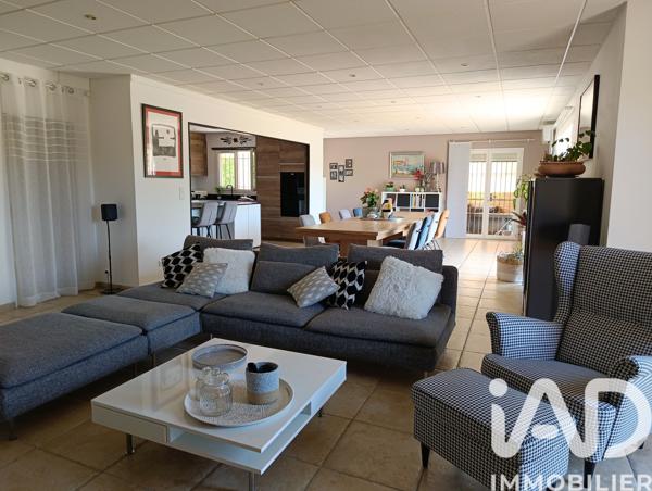 Maison à vendre 7 pièces 263 m² Théza