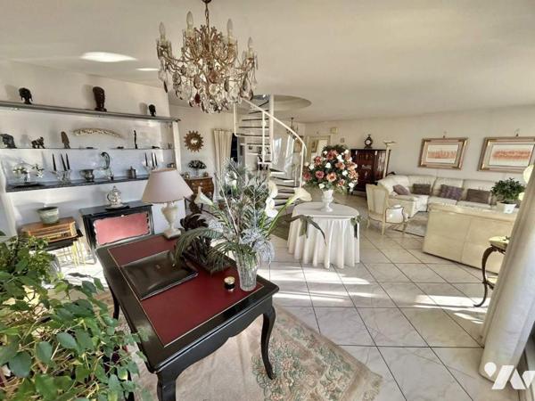 Duplex Saint-Etienne 5 pièces 154m²