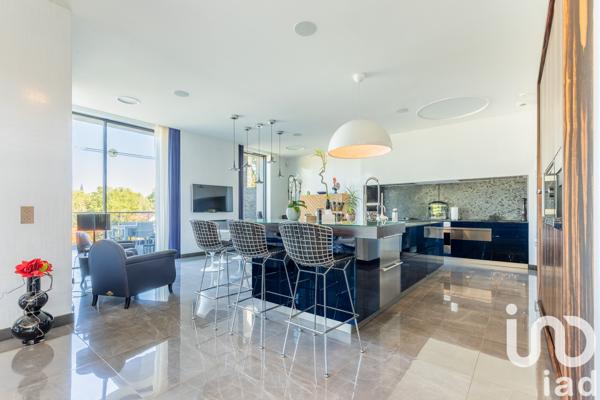 Maison à vendre 10 pièces 650 m² Verrières-le-Buisson