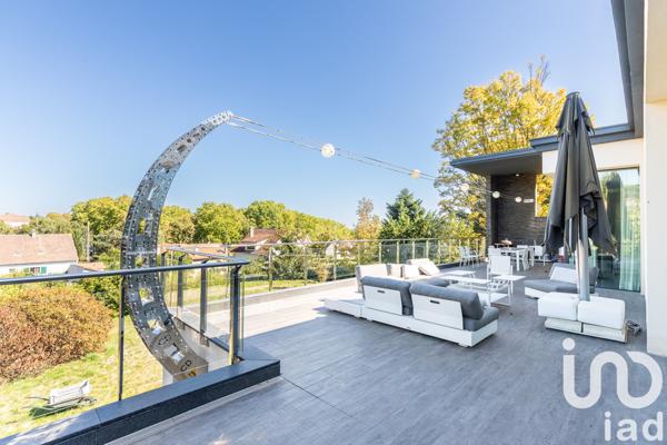 Maison à vendre 10 pièces 650 m² Verrières-le-Buisson