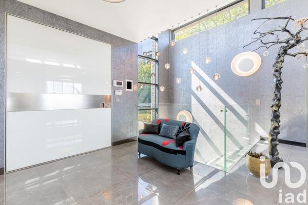 Maison à vendre 10 pièces 650 m² Verrières-le-Buisson