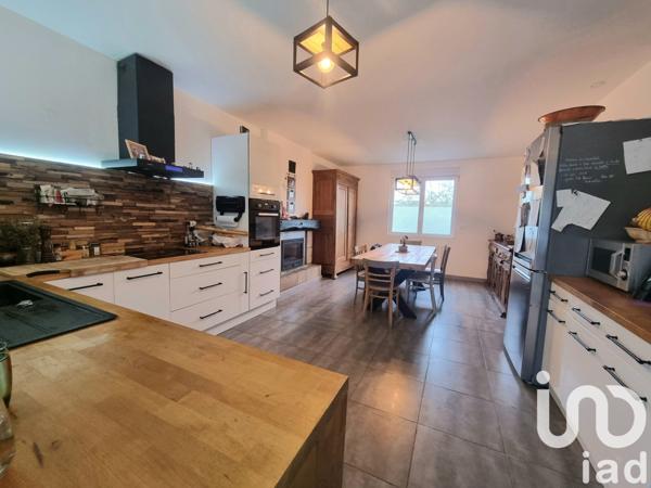 Maison à vendre 7 pièces 119 m² Dompierre-sur-Yon