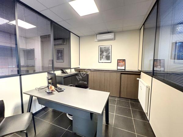 A vendre CHALON SUR SAONE axe très passant bureaux - 95.37 m2