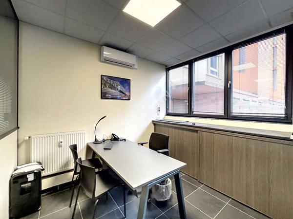 A vendre CHALON SUR SAONE axe très passant bureaux - 95.37 m2