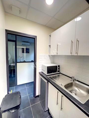 A vendre CHALON SUR SAONE axe très passant bureaux - 95.37 m2