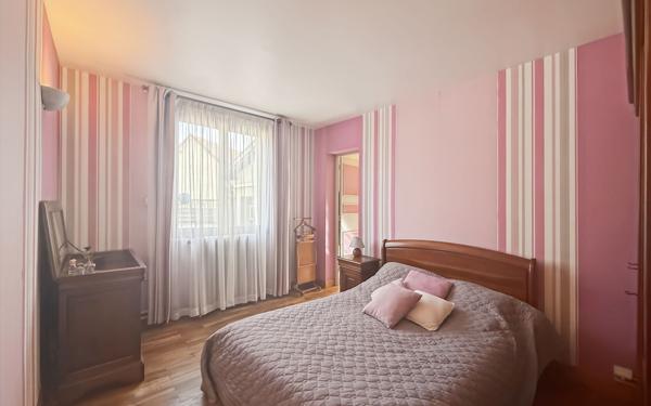 Maison à vendre    5 pièces •  Argenteuil