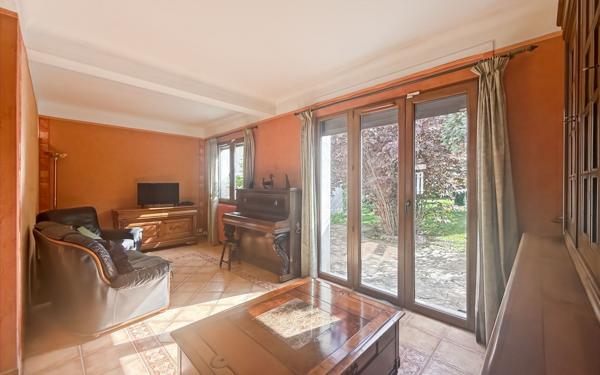 Maison à vendre    5 pièces •  Argenteuil