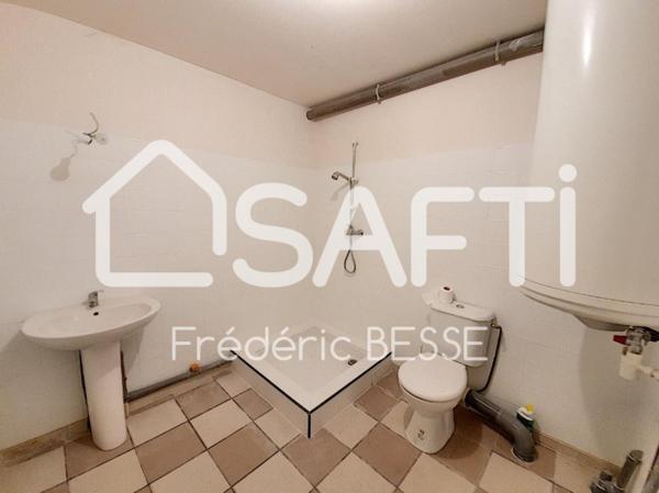 Immeuble avec T2 et T4-150 m².