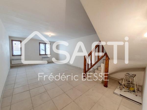 Immeuble avec T2 et T4-150 m².