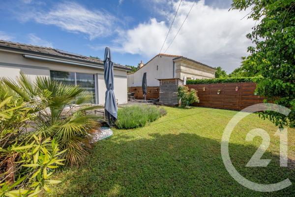 Maison à vendre  4 pièces - 79,28 m 2   LE TAILLAN MEDOC  - 33
