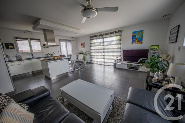 Maison à vendre  4 pièces - 79,28 m 2   LE TAILLAN MEDOC  - 33