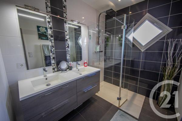 Maison à vendre  4 pièces - 79,28 m 2   LE TAILLAN MEDOC  - 33
