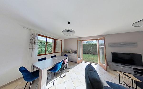 Maison à vendre    5 pièces • 127,09 m2 Chazay-d'Azergues