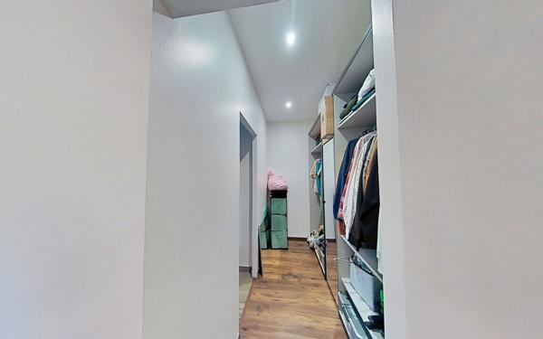 Maison à vendre    5 pièces • 127,09 m2 Chazay-d'Azergues