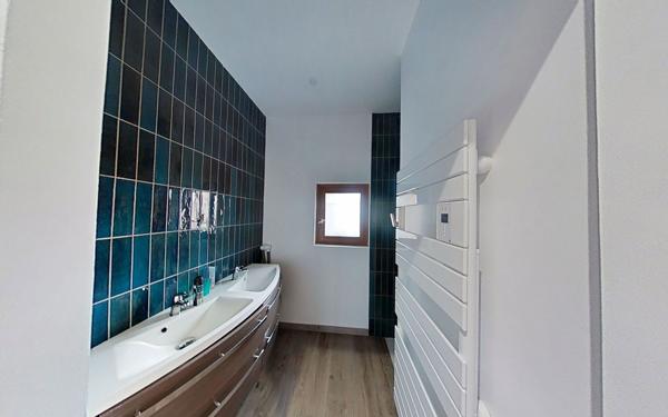 Maison à vendre    5 pièces • 127,09 m2 Chazay-d'Azergues