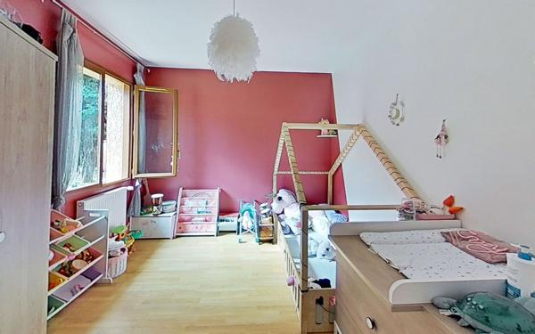 Maison à vendre    5 pièces • 127,09 m2 Chazay-d'Azergues