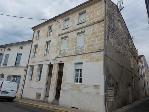 Immeuble à vendre |  Jonzac |  68 m²