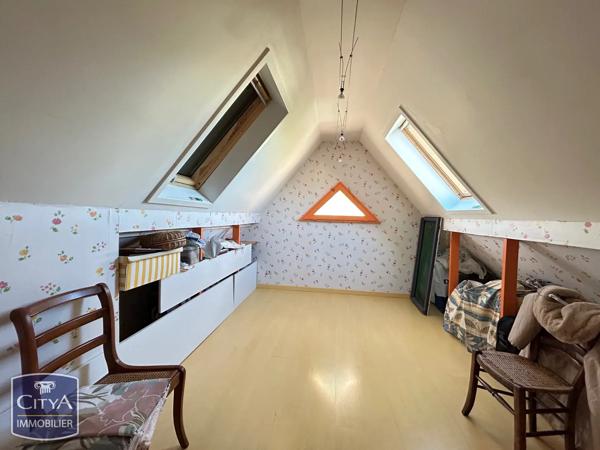 Maison à vendre 5 pièces 200m² Saint-Doulchard (18230)