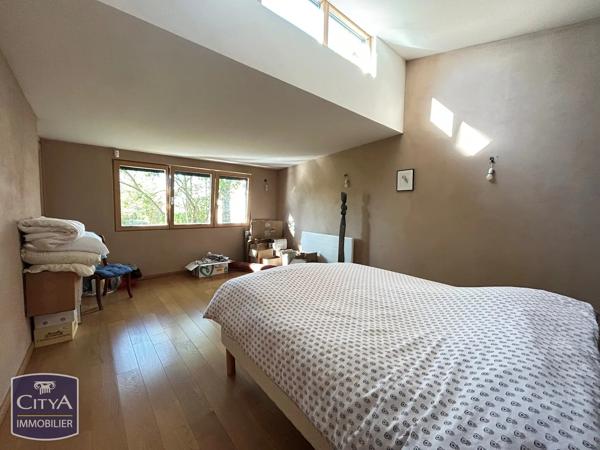 Maison à vendre 5 pièces 200m² Saint-Doulchard (18230)