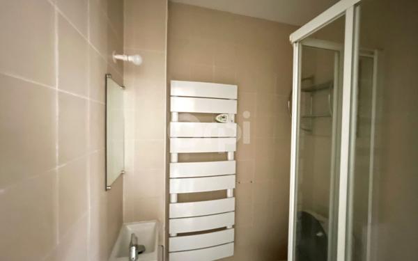 Appartement à vendre    2 pièces • 38,30 m2 Chanteloup-les-Vignes