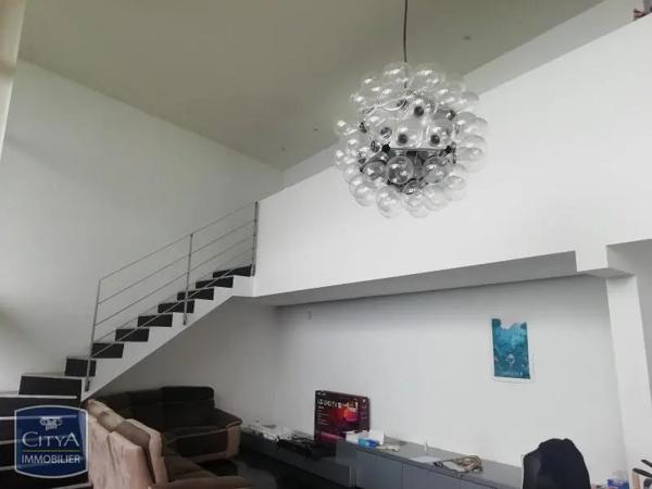 Maison à louer 3 pièces 120m²