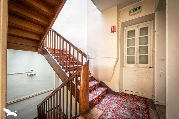 Immeuble à vendre 349 900 € Surgères 437 m² DPE E