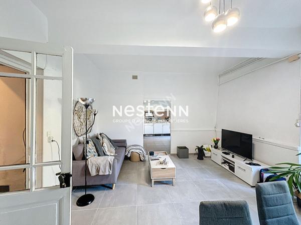 Immeuble Seissan 7 pieces 187 m2 avec jardin