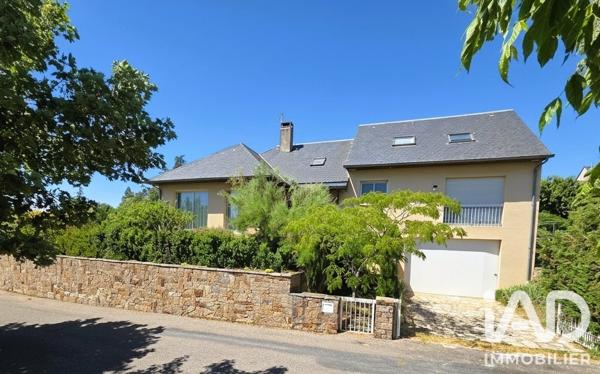 Maison à vendre 8 pièces 220 m² Sainte-Radegonde