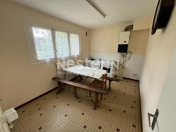 Maison avec 120 m² aménageable + Longère 200 m² à rénover - 5000 m² de terrain - MORBIHAN