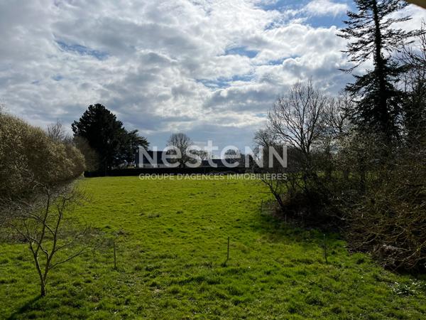 Maison avec 120 m² aménageable + Longère 200 m² à rénover - 5000 m² de terrain - MORBIHAN