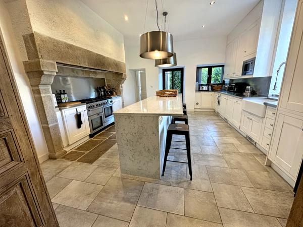 Chateau à vendre à Châlus (87230) - Haute-Vienne