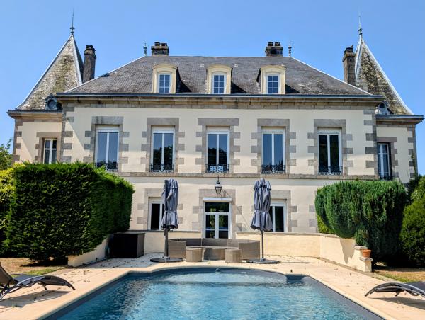 Chateau à vendre à Châlus (87230) - Haute-Vienne