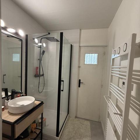 Appartement 3 Pièces entièrement rénové !