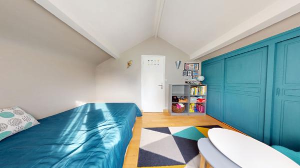 Maison Roissy En Brie 7 pièce(s) 130 m2