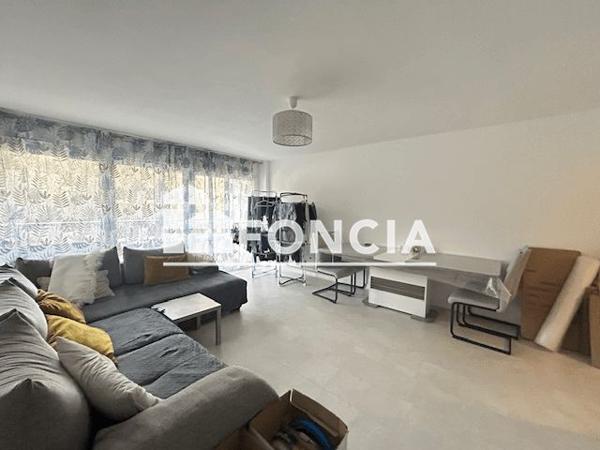 Location Appartement 4 pièces 84.05 m² - ILOT 10 Ste Foy Les Lyon 69110