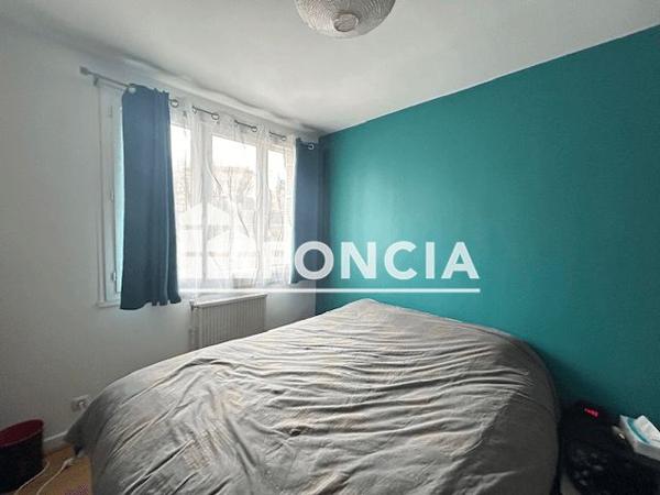 Location Appartement 4 pièces 84.05 m² - ILOT 10 Ste Foy Les Lyon 69110