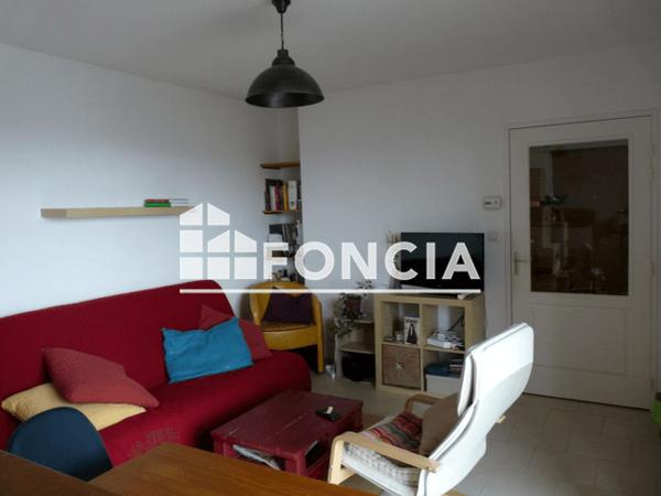 Location Appartement meublé 2 pièces 44.5 m² - 24 RUE VICTOR HUGO Montreuil Juigne 49460