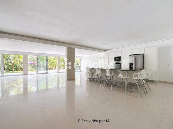 Maison
         3 pièces
        - 142 m² Exclusivité 378 000 €*